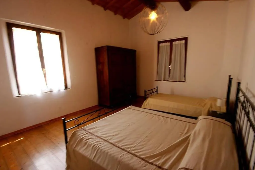 Villa Con Piscina 10 Posti Letto, L'Oliveta Di Rivalto Chianni 0*,
