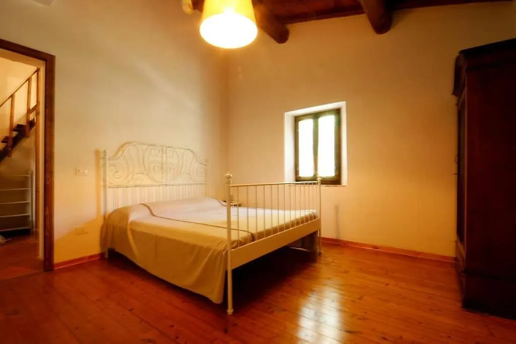 Villa Con Piscina 10 Posti Letto, L'Oliveta Di Rivalto Chianni 0*,